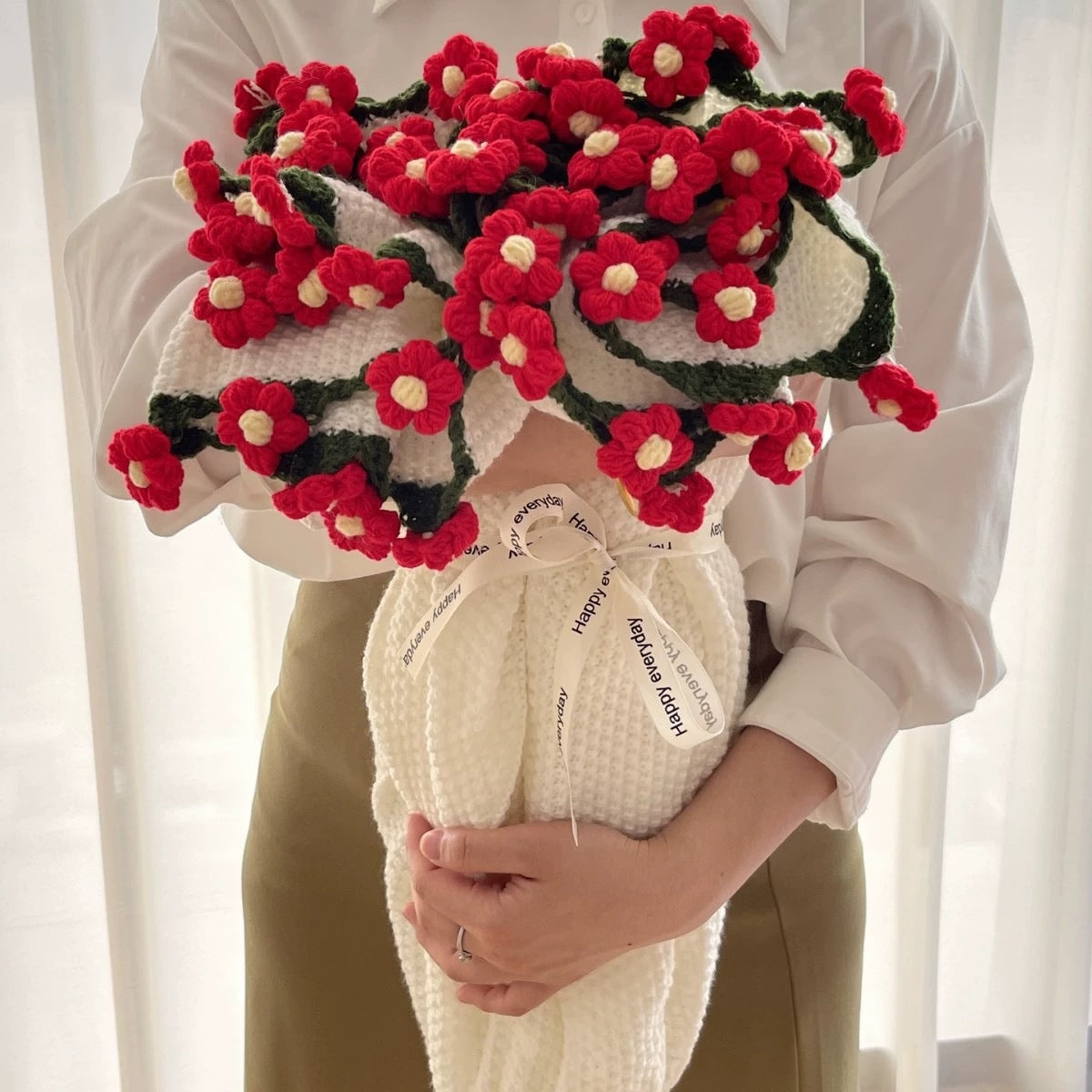 CozyBloom Bouquet Blanket